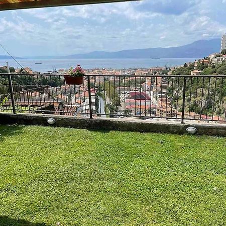 Appartement Eagle'S Nest à Rijeka Extérieur photo