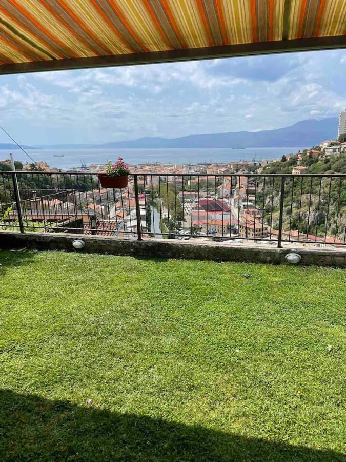 Appartement Eagle'S Nest à Rijeka Extérieur photo